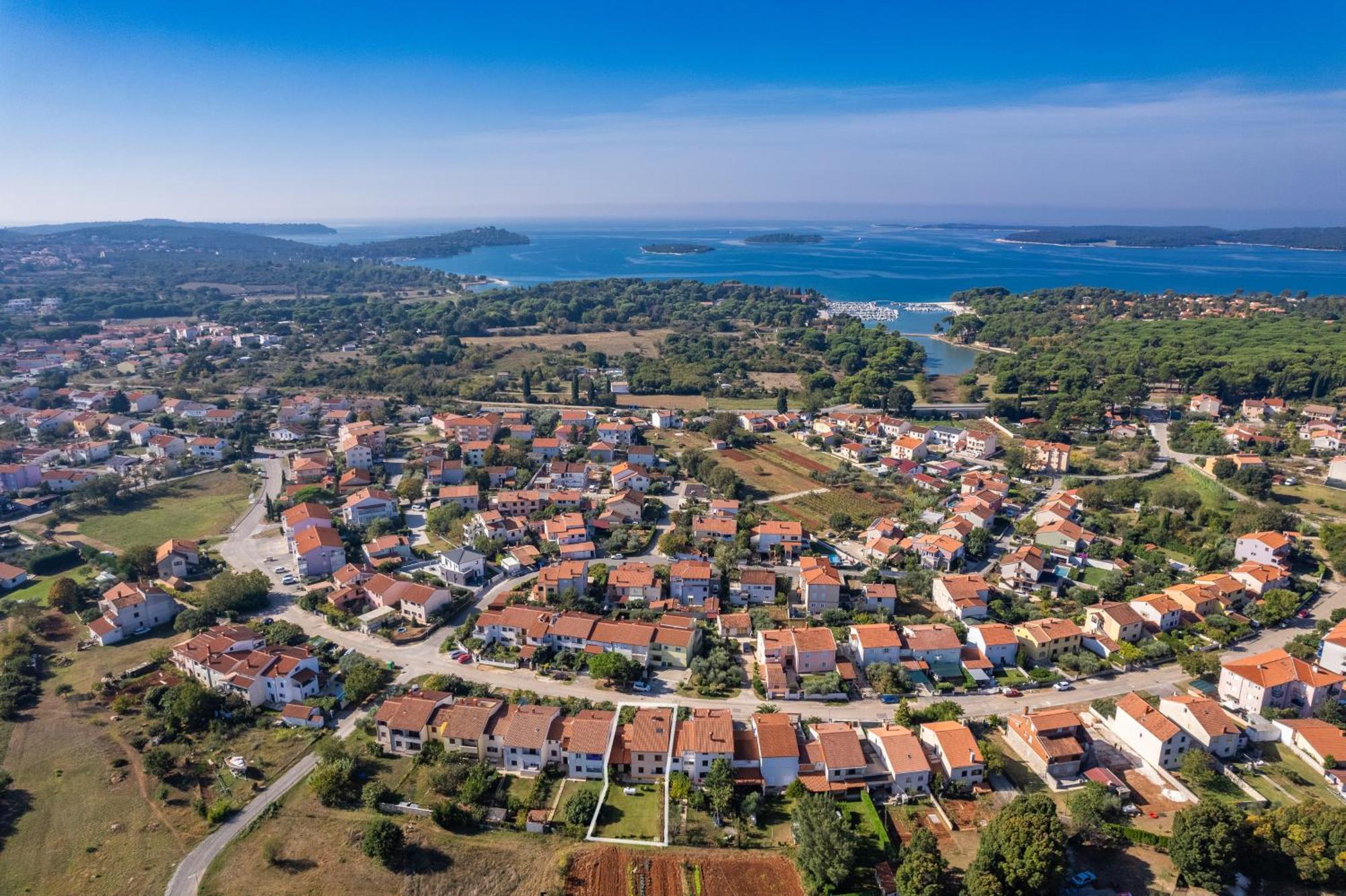 Apartment Delton Fažana Zewnętrze zdjęcie