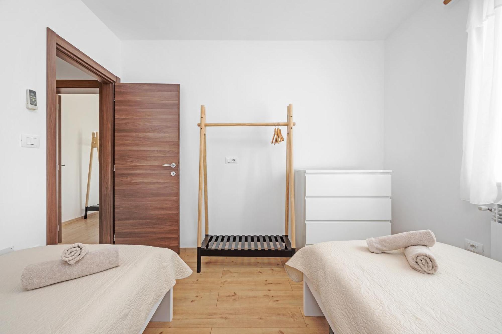 Apartment Delton Fažana Zewnętrze zdjęcie